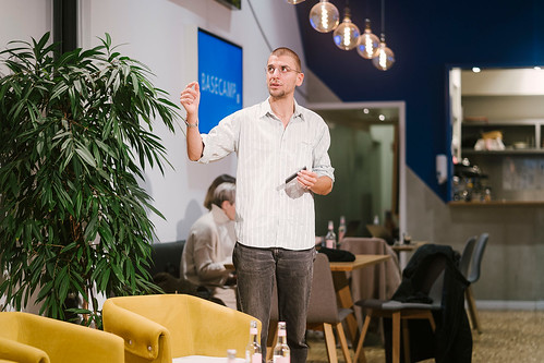 Foto 14 von 39: BASECAMP Themenwoche: Klimaschutz mit dem Smartphone (26.10.2021)