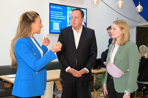 Foto 21 von 31: BASECAMP Themenwoche: Im Gespräch mit der Generation Zukunft – Gehen Digitalisierung und Nachhaltigkeit Hand in Hand? (11.10.2022)