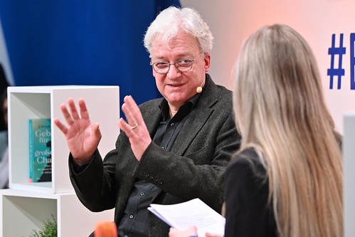 Foto 33 von 42: BASECAMP Trend2Go!: Buchvorstellung mit Ullrich Fichtner (15.02.2024)