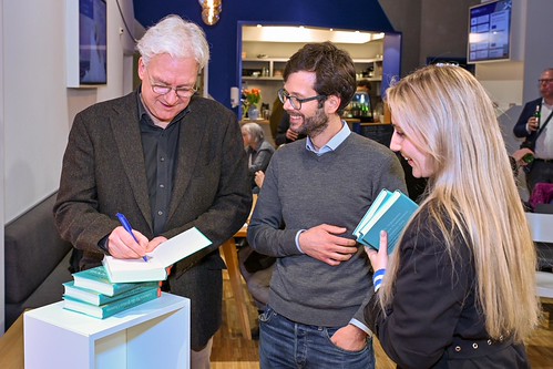 Foto 4 von 42: BASECAMP Trend2Go!: Buchvorstellung mit Ullrich Fichtner (15.02.2024)