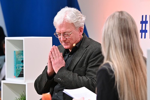 Foto 32 von 42: BASECAMP Trend2Go!: Buchvorstellung mit Ullrich Fichtner (15.02.2024)