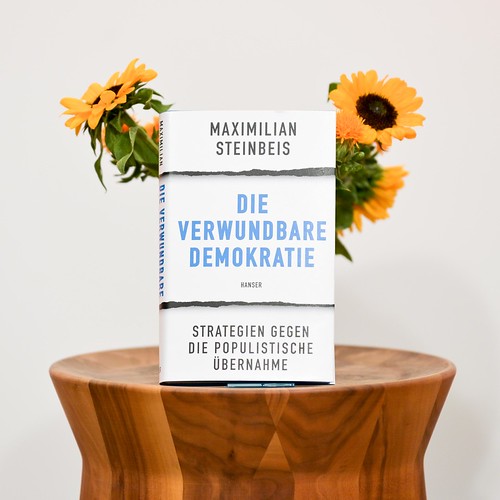 Foto 17 von 30: BASECAMP Nachgefragt!: Buchvorstellung "Die verwundbare Demokratie" (23.07.2024)