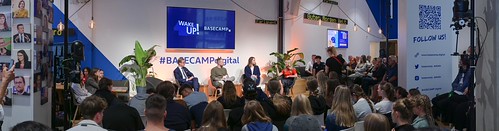 Foto 47 von 51: BASECAMP FishBowl: Jugenddialog 2.0 über den Einfluss von TikTok, Instagram & Co. auf unsere Demokratie (10.09.2024)