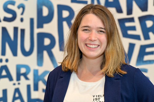 Foto 24 von 51: BASECAMP FishBowl: Jugenddialog 2.0 über den Einfluss von TikTok, Instagram & Co. auf unsere Demokratie (10.09.2024)