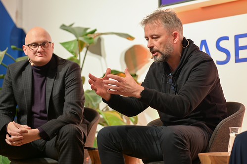 Foto 38 von 47: BASECAMP_Debate: Die Zukunft der digitalen Identitäten – wie bekommen wir Deutschland digital? (20.11.2024)