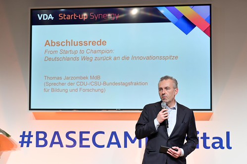 Foto 60 von 114: VDA Startup Synergy 2024: Startups made in Germany – Wie wettbewerbsfähig sind wir? (02.12.2024)