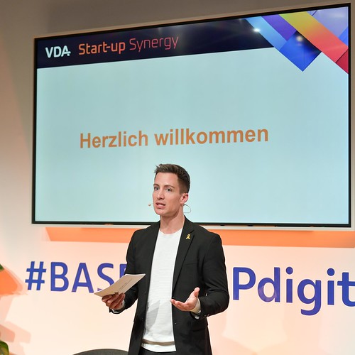 Foto 102 von 114: VDA Startup Synergy 2024: Startups made in Germany – Wie wettbewerbsfähig sind wir? (02.12.2024)