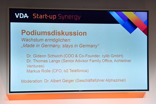 Foto 47 von 114: VDA Startup Synergy 2024: Startups made in Germany – Wie wettbewerbsfähig sind wir? (02.12.2024)