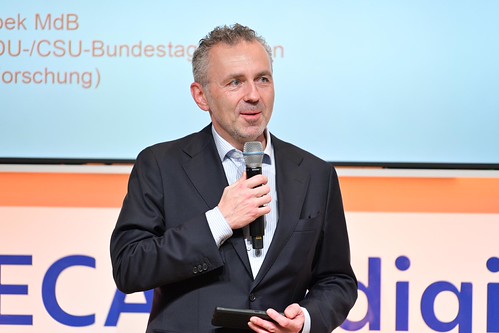 Foto 64 von 114: VDA Startup Synergy 2024: Startups made in Germany – Wie wettbewerbsfähig sind wir? (02.12.2024)