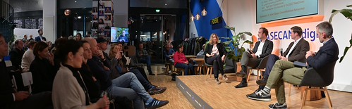 Foto 28 von 114: VDA Startup Synergy 2024: Startups made in Germany – Wie wettbewerbsfähig sind wir? (02.12.2024)