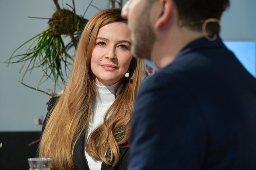 Foto 20 von 37: BASECAMP Kitchen Talk: Katrin Bauerfeind im Gespräch mit Felix Banaszak (12.02.2025)