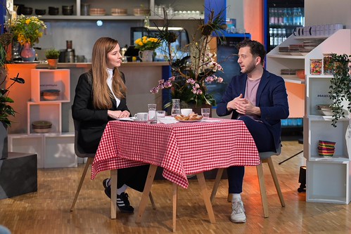 Foto 37 von 37: BASECAMP Kitchen Talk: Katrin Bauerfeind im Gespräch mit Felix Banaszak (12.02.2025)