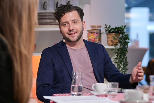 Foto 26 von 37: BASECAMP Kitchen Talk: Katrin Bauerfeind im Gespräch mit Felix Banaszak (12.02.2025)