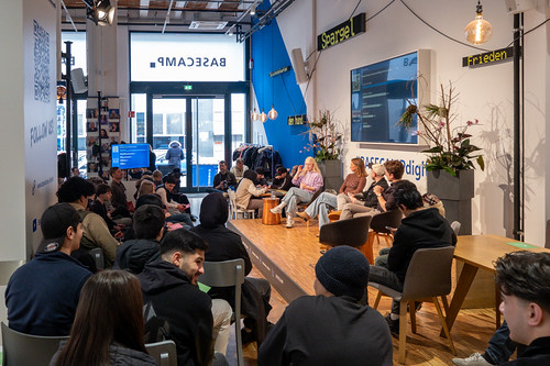 Foto 8 von 35: Jugenddialog 2.0: Social Media meets Politics – die Stimme der Jugend (28.03.2025)