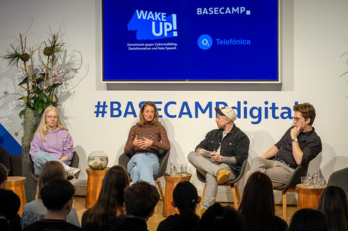 Foto 3 von 35: Jugenddialog 2.0: Social Media meets Politics – die Stimme der Jugend (28.03.2025)