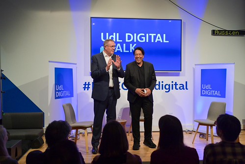 Foto 8 von 23: UdL Digital Talk mit Alexander Schweitzer und Lena Weirauch: Kollege KI ist da – Wie kommen wir durch den Kulturwandel? (16.10.2025)