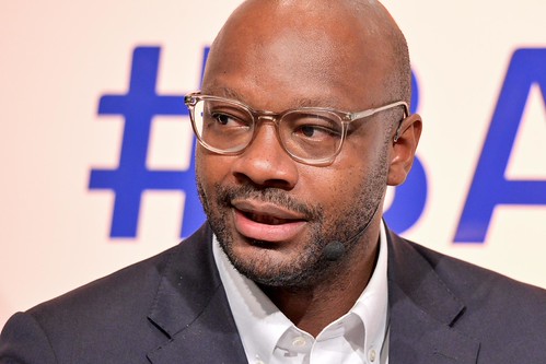 Foto 26 von 26: BASECAMP Nachgefragt!: Auf ein Wort mit Armand Zorn – Wieviel Modernisierung brauchen Staat und Wirtschaft? (14.01.2026)