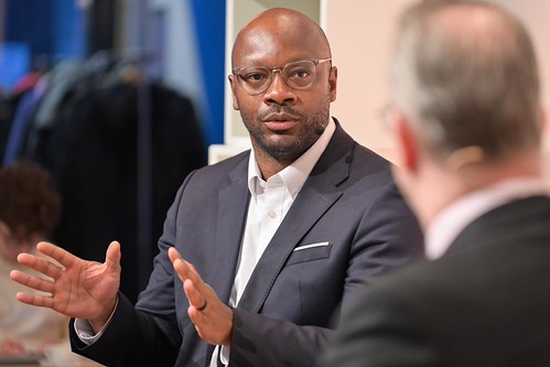 Foto 8 von 26: BASECAMP Nachgefragt!: Auf ein Wort mit Armand Zorn – Wieviel Modernisierung brauchen Staat und Wirtschaft? (14.01.2026)