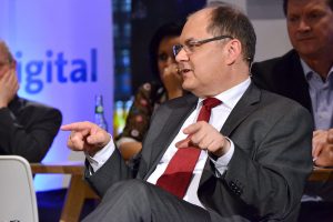 UdL Digital Talk: "Bauer sucht Cloud" mit Christian Schmidt, Bundesminister für Ernährung und Landwirtschaft.