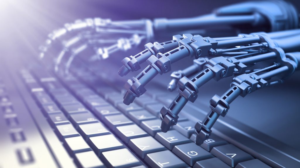 Roboterhand auf Tastatur - Shutterstock