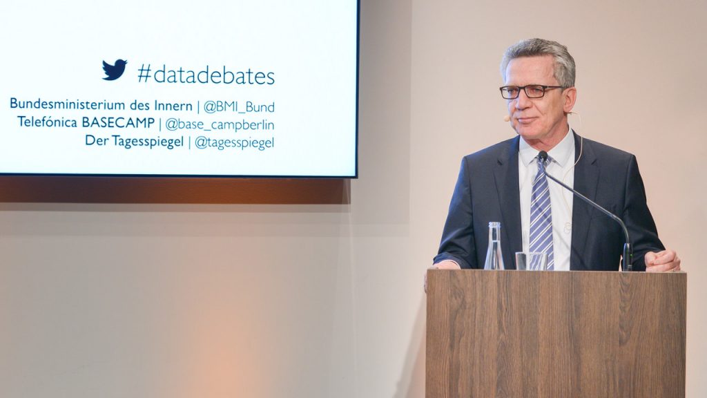 Data Debates 1 Dr. Thomas de Maizière