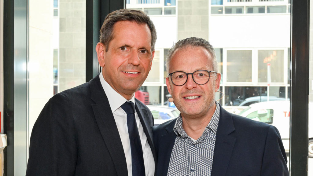 Olaf Lies und Jörg Borm | Foto: Henrik Andree