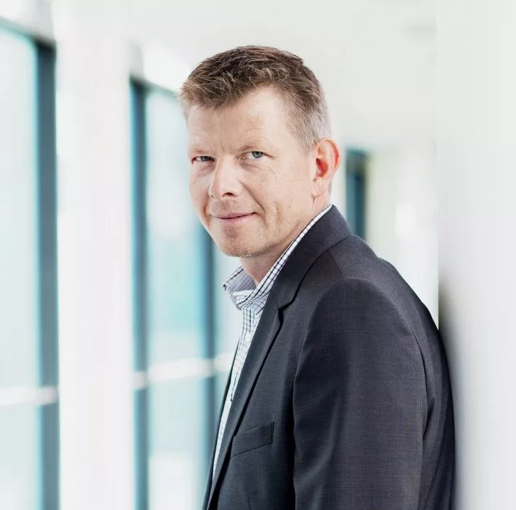 Thorsten Dirks