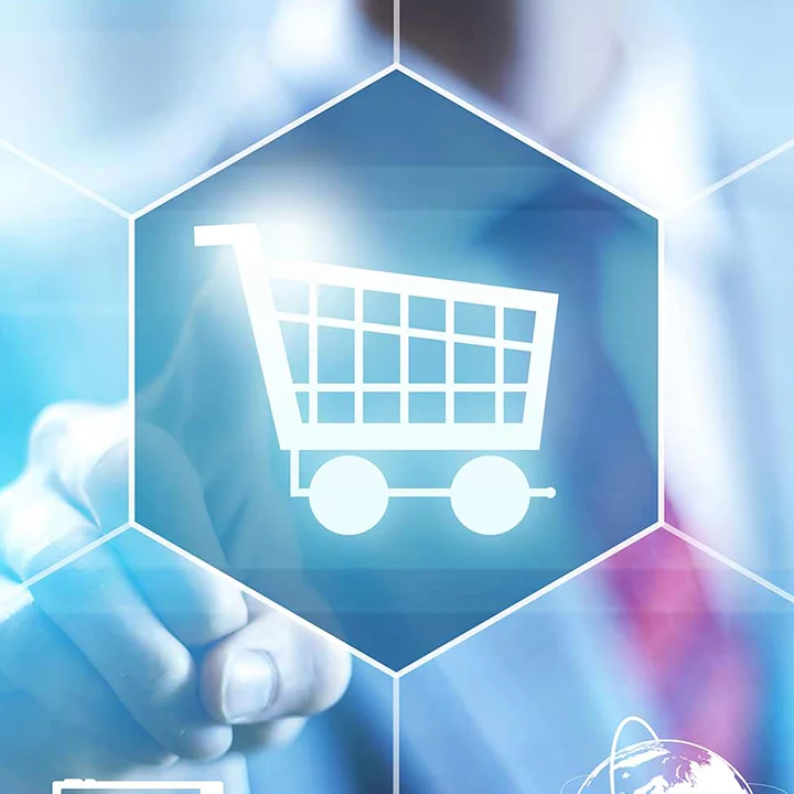 Mann Einkauf Hologramm shutterstock