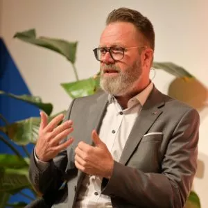 Claus Ruhe Madsen