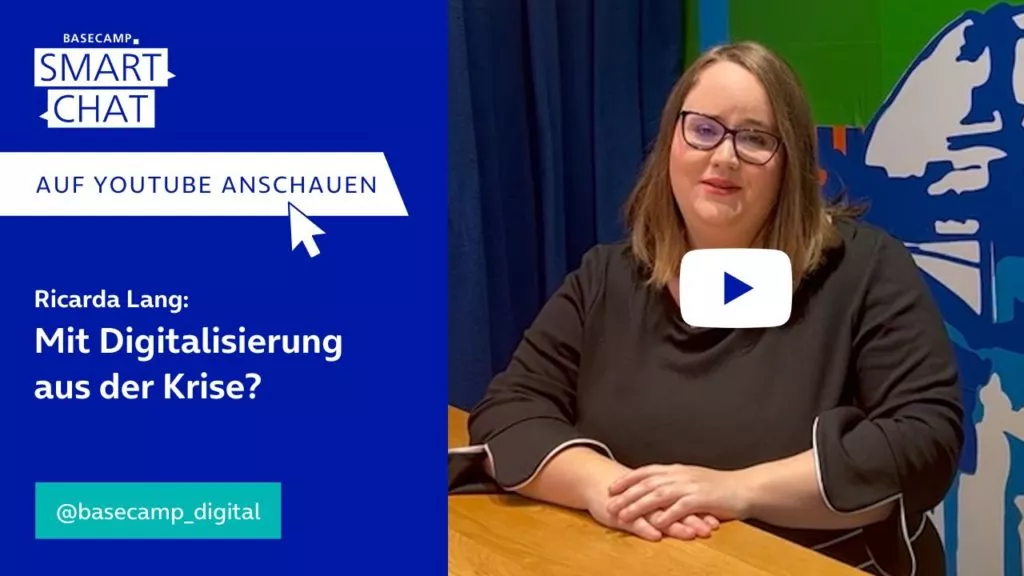 SMART CHAT mit Ricarda Lang zum Thema “Mit Digitalisierung aus der Krise?” auf YouTube aufrufen.