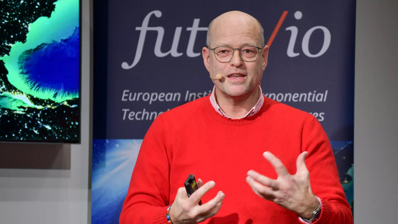 Harald-Neidhardt-futur-io-06122018_Geburtstag-0303-Foto-Henrik-Andree-1280x720